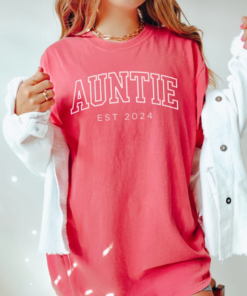 Aunt Shirt, Auntie Est 2024 Shirt, Comfort Colors Aunt Shirt, Gift for Auntie, Pregnancy Announcement, New Aunt Gift, Cool Aunt Club