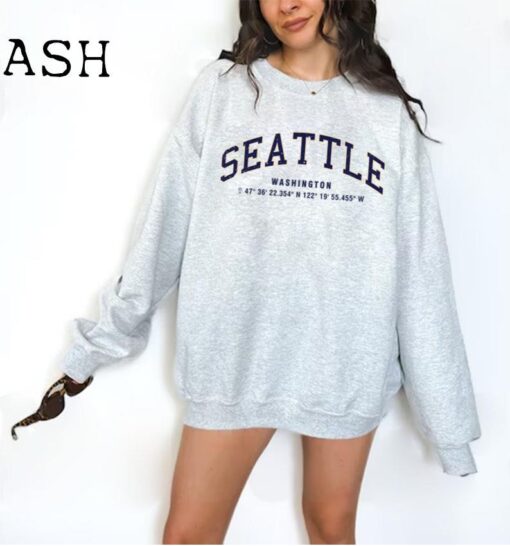 Seattle Washington College Sweatshirt, USA Sweater, Seattle University Gift, Vacation Travel Crewneck, West Coast Sweatshirt