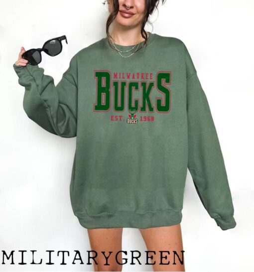 Vintage Milwaukee Buck Sweatshirt \ T-Shirt, Milwaukee Buck, Bucks Sweater, Bucks T-Shirt, Vintage Basketball Fan Shirt, Retro Milwaukee