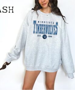 Vintage Minnesota Timberwolve Sweatshirt \ T-Shirt, Minnesota Timberwolve, Timberwolves Sweater, Timberwolves TShirt, Vintage Basketball Fan