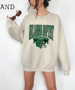Vintage Oklahoma Baptist University Bison Football Sweatshirt Crewneck Pullover Collegiate NCAA