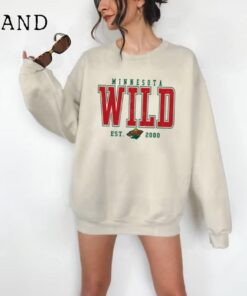 Minnesota Wild Sweatshirt, Wild Shirt, Hockey Fan Sweater, Minnesota Hockey Tee, Hockey Hoodie, Vintage Sweatshirt