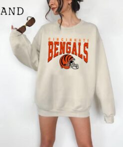 Cincinnati Bengals Football Vintage Crewneck Sweatshirt - Retro Style - Joe Burrow, Joe Mixon, Tee Higgins