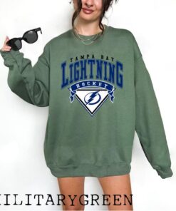 Vintage Tampa Bay Lightnin Sweatshirt, Lightning Sweater, Lightning Shirt, Hockey Fan Shirt, Retro Tampa Bay Ice Hockey