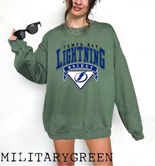 Vintage Tampa Bay Lightnin Sweatshirt, Lightning Sweater, Lightning Shirt, Hockey Fan Shirt, Retro Tampa Bay Ice Hockey