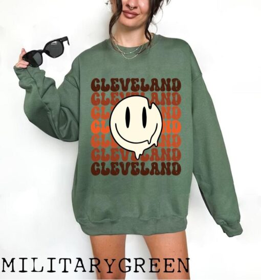 CLEVELAND Sweatshirt, Cleveland Shirt, Cleveland Ohio Gift, Ohio Sweateshirt, Cute College Student Gift, Premium Crewneck