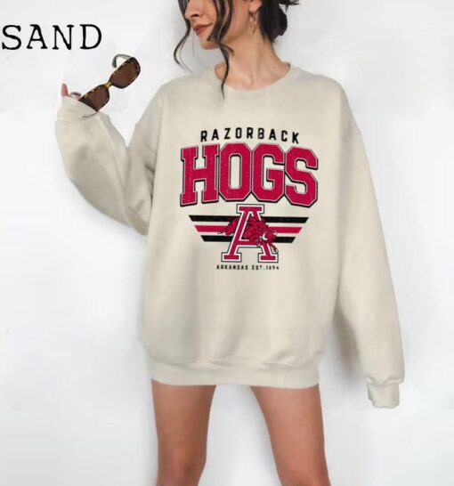 Vintage Arkansas Razorbacks Sweatshirt, University of Arkansas Shirt, UA Shirt, NCAA Baseball Football, Vintage Shirt, Unisex Shirt Sweater