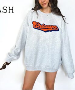 Retro Chicago Sweatshirt - Unisex Sweatshirt - Cute Chicago Crewneck - Vintage