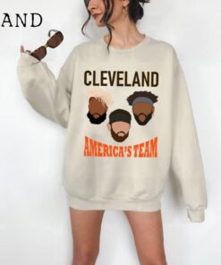 Vintage Cleveland Football Crewneck Sweatshirt / T-Shirt, Browns Sweatshirt, Vintage Style Cleveland Shirt, Browns Fan Gift