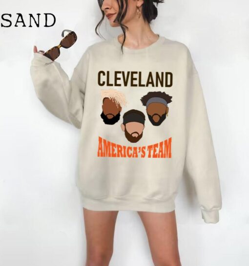 Vintage Cleveland Football Crewneck Sweatshirt / T-Shirt, Browns Sweatshirt, Vintage Style Cleveland Shirt, Browns Fan Gift