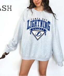Vintage Tampa Bay Lightnin Sweatshirt, Lightning Sweater, Lightning Shirt, Hockey Fan Shirt, Retro Tampa Bay Ice Hockey