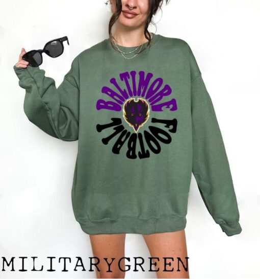 Hippy Baltimore Ravens Design - Vintage Style Crewneck - Retro Men's & Women's Sweatshirt