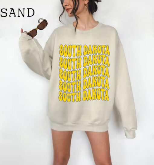 South Dakota Unisex Sweatshirt - South Dakota crewneck - South Dakota sweater - Vintage South Dakota Sweatshirt - College Sweatshirt