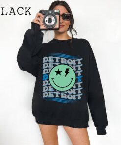 Detroit Football Sweatshirt , Detroit Football shirt , Vintage Style Detroit Football Sweatshirt , Detroit Fan Gift , Sunday Football