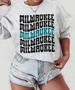 Milwaukee Sweatshirt - Milwaukee Baseball Sweatshirt - Retro Milwaukee Baseball - Vintage Milwaukee Sweatshirt - Milwaukee Crewneck