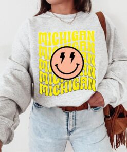 Michigan Football Sweatshirt, Vintage Michigan Crewneck, Retro Michigan Sweatshirt, Michigan Varsity Sweatshirt