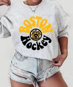 Vintage Boston Hockey Sweatshirt, Boston Sweatshirt, Distressed Crewneck, Centennial, Hockey Fan Gift, Retro Hockey, Unisex Sweatshirt