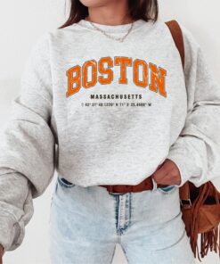 Boston Massachusetts Sweatshirt, Boston Crewneck, Varsity Style Crewneck, Boston Shirt, University Sweaters, Aesthetic Trendy Boston Gift