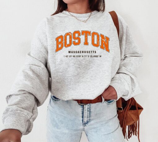 Boston Massachusetts Sweatshirt, Boston Crewneck, Varsity Style Crewneck, Boston Shirt, University Sweaters, Aesthetic Trendy Boston Gift