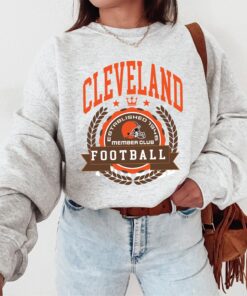 Vintage Cleveland Football Crewneck Sweatshirt / Shirt, Browns Sweatshirt, Vintage Style Cleveland Shirt, Browns Fan Gift