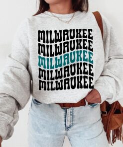 Milwaukee Sweatshirt – Milwaukee Baseball Sweatshirt – Retro Milwaukee Baseball – Vintage Milwaukee Sweatshirt – Milwaukee Crewneck