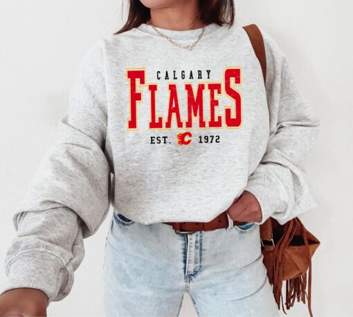 Calgary Flame Sweatshirt, Vintage Calgary Flame Sweatshirt \ Shirt, Flames Sweater, Flames Shirt, Hockey Fan Shirt, Retro Calgary Ice Hockey